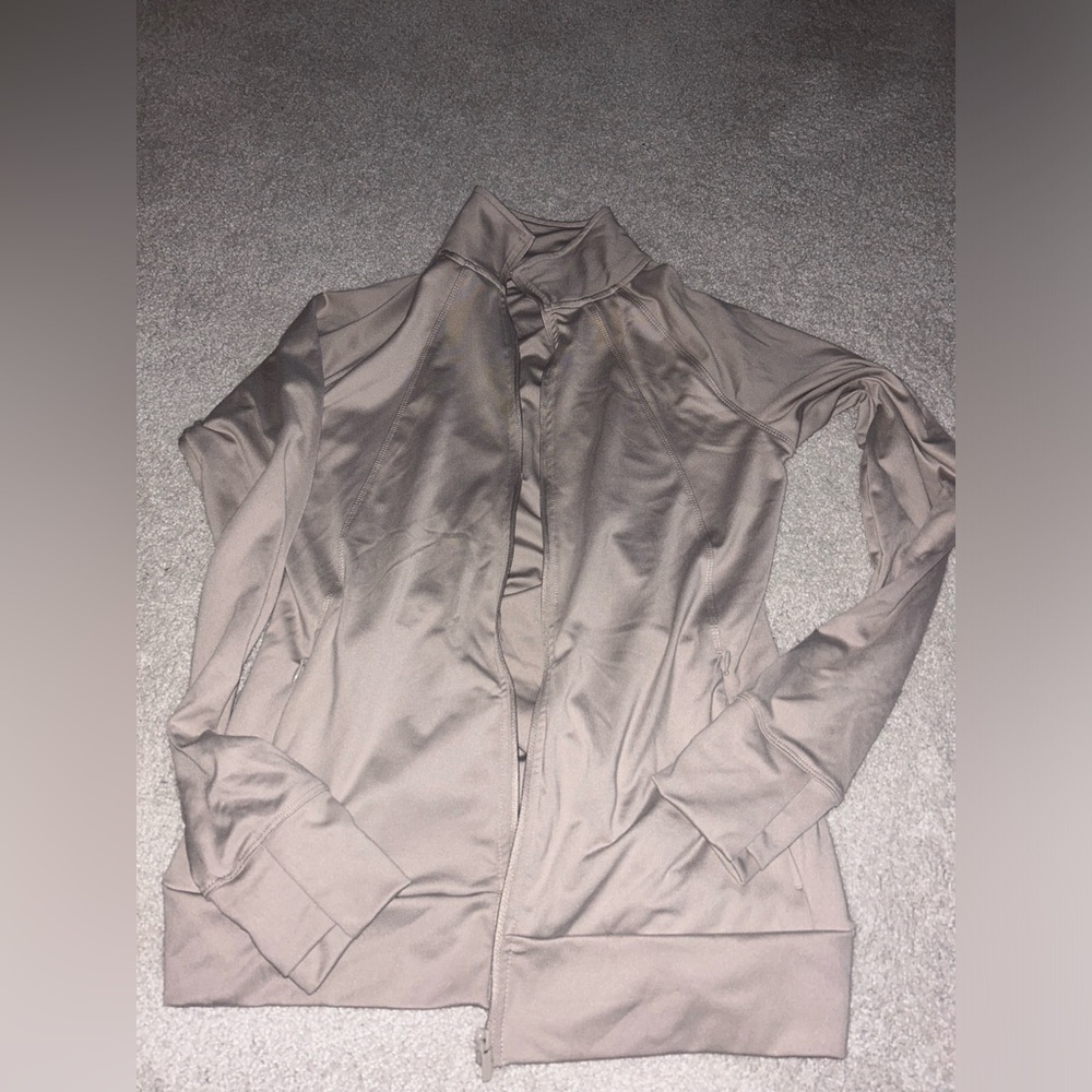 Athletic jacket